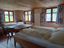 4-Bett-Zimmer